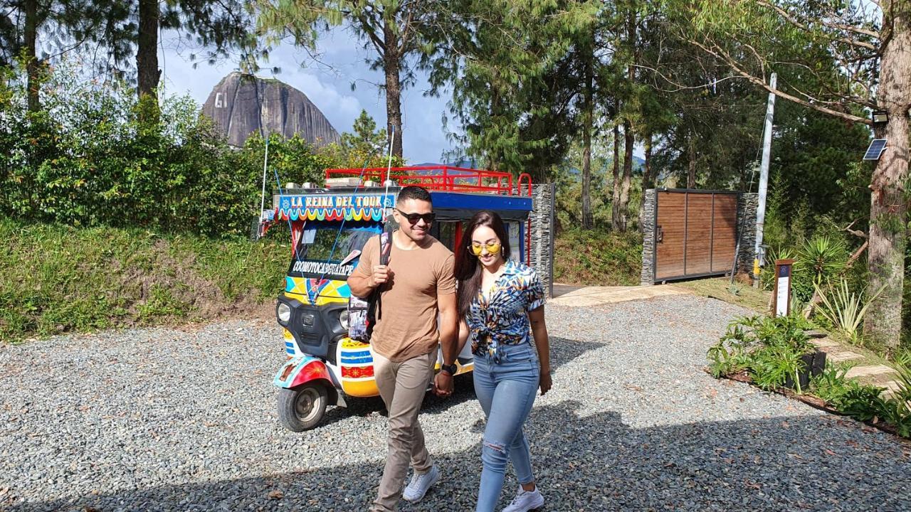 Domus Glamping Guatape Hotel Buitenkant foto