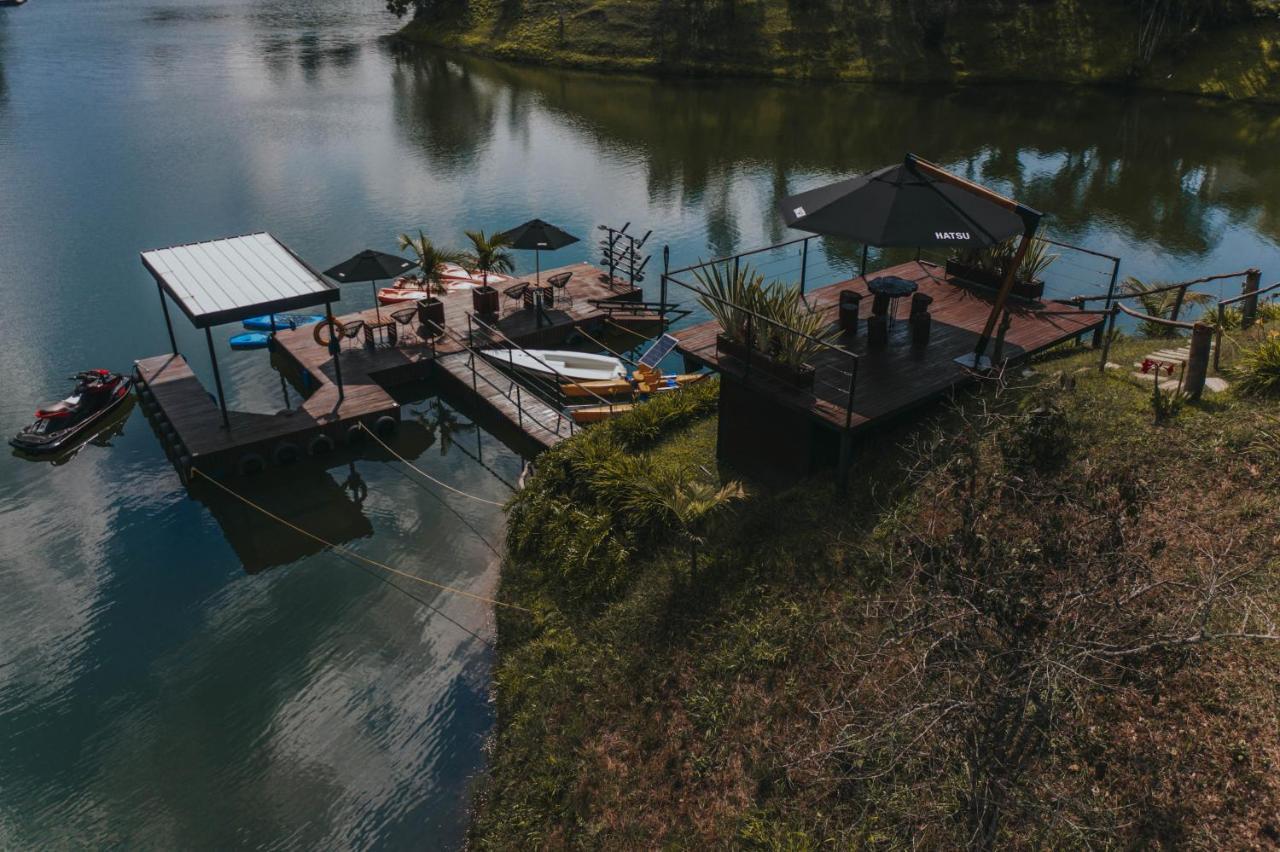 Domus Glamping Guatape Hotel Buitenkant foto