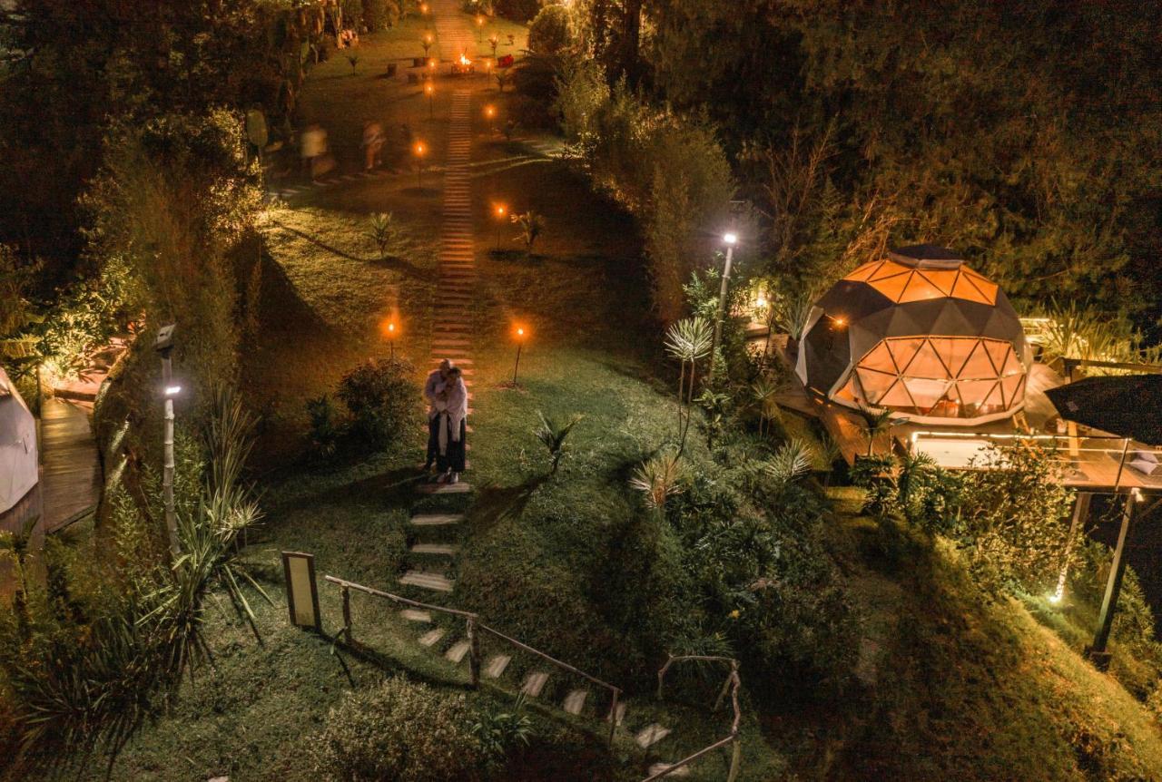 Domus Glamping Guatape Hotel Buitenkant foto